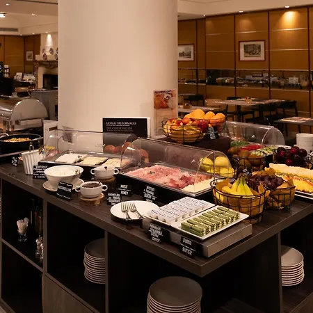 Cappello D'oro, Bw Signature Collection Hotel