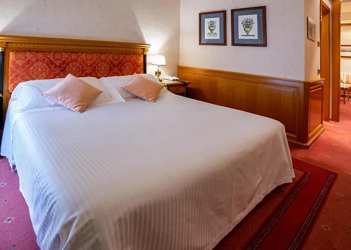 Cappello D'oro, Bw Signature Collection Hotel Bergamo