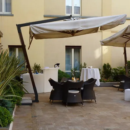 Cappello D'oro, Bw Signature Collection