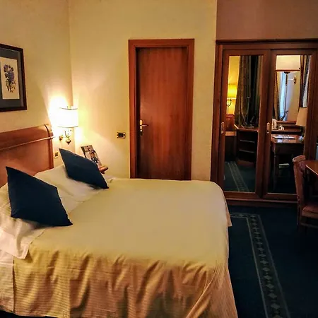Western Cappello D'oro 4* Bergamo