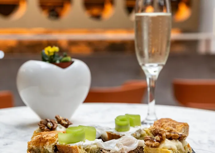 Cappello D'oro, Bw Signature Collection 4*