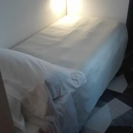 Cappello D'oro, Bw Signature Collection بيرغامو