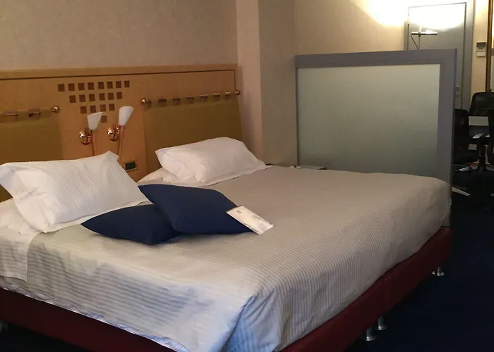 Hotell Cappello D'oro, Bw Signature Collection Bergamo