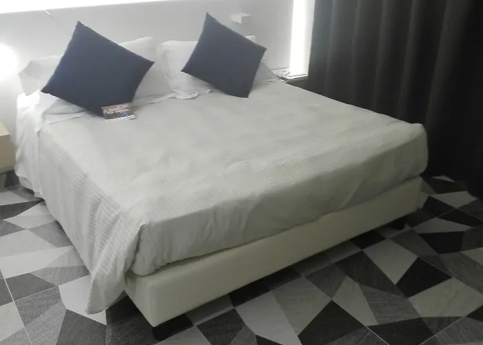 Cappello D'oro, Bw Signature Collection Hotell Bergamo